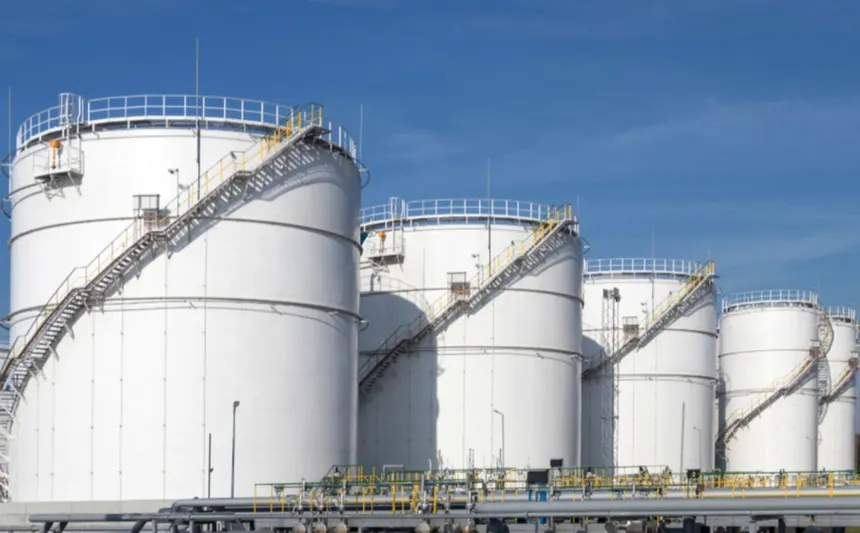 STORAGE TANK